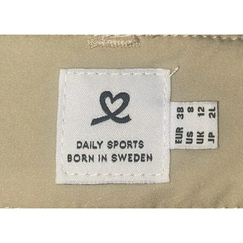 Daily Sports Miracle Beige/Gold Golf Skort Short/Skirt Size US 8
